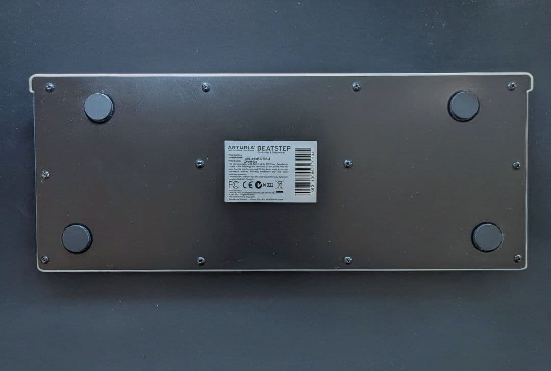 ARTURIA BeatStep MIDIパッドコントローラー シーケンサー