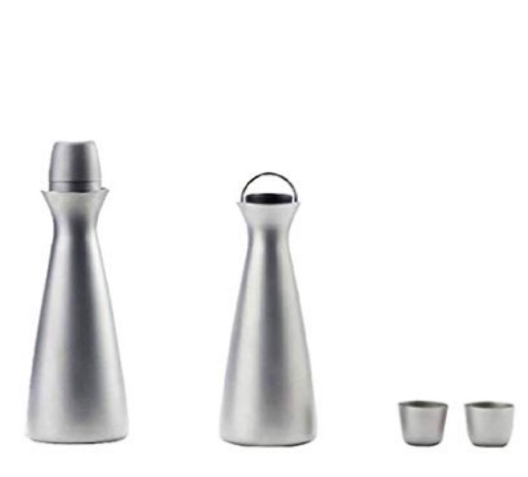 チタンとっくりtitanium 徳利 酒筒 熱燗 チタンおちょこ2➕ケース付き