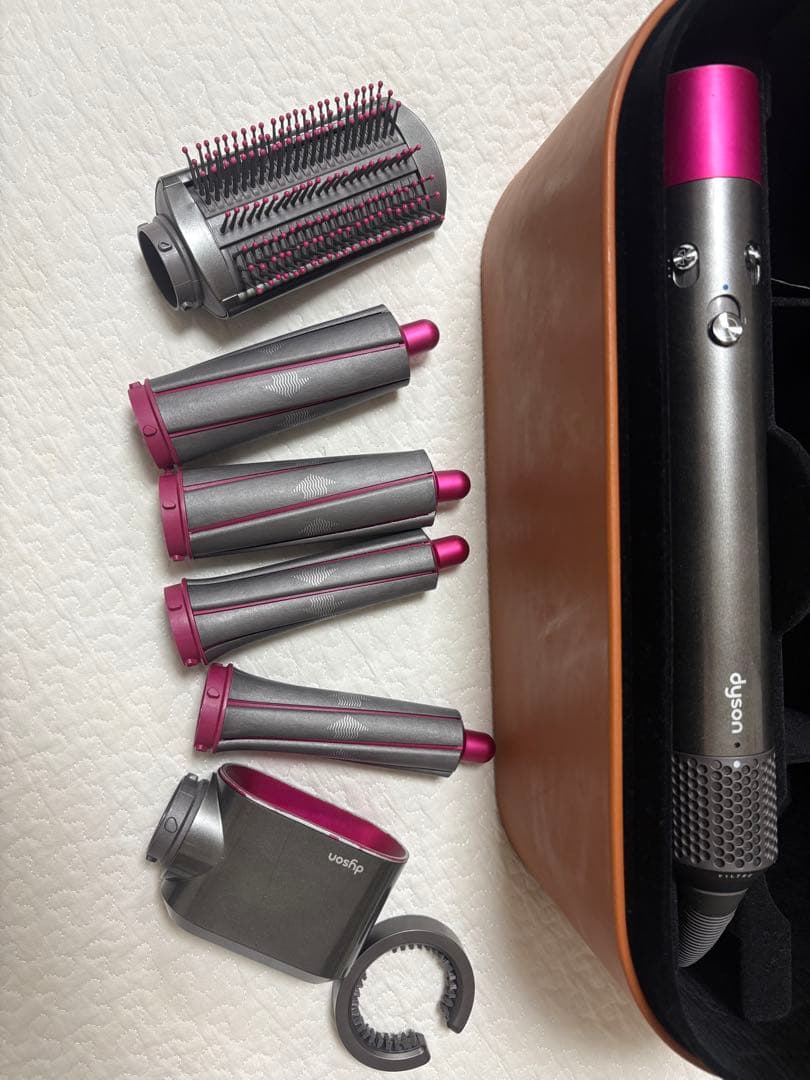 Dyson ヘアスタイリングツール 専用ケース付き