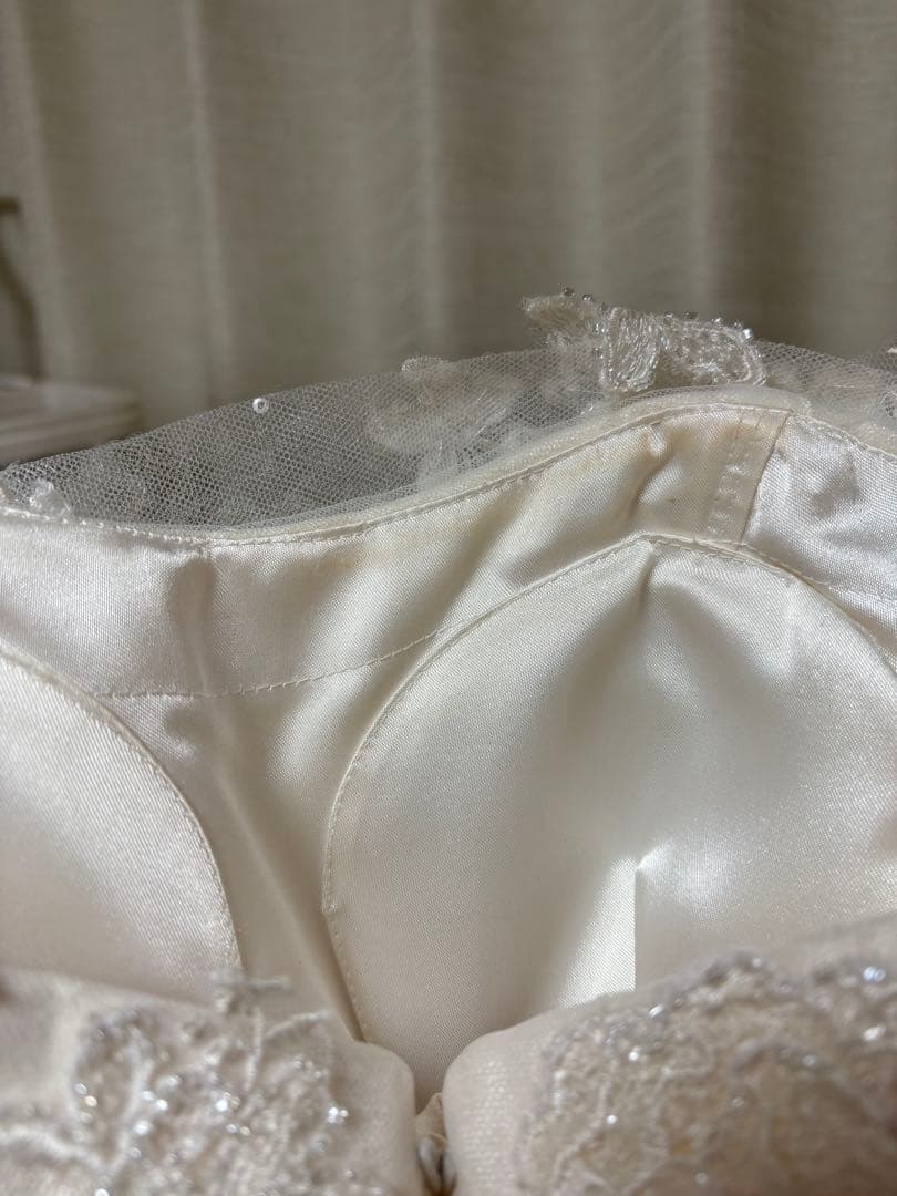 Aラインウェディングドレス 7-11号 キラキラ×チュール オフショル付属可能