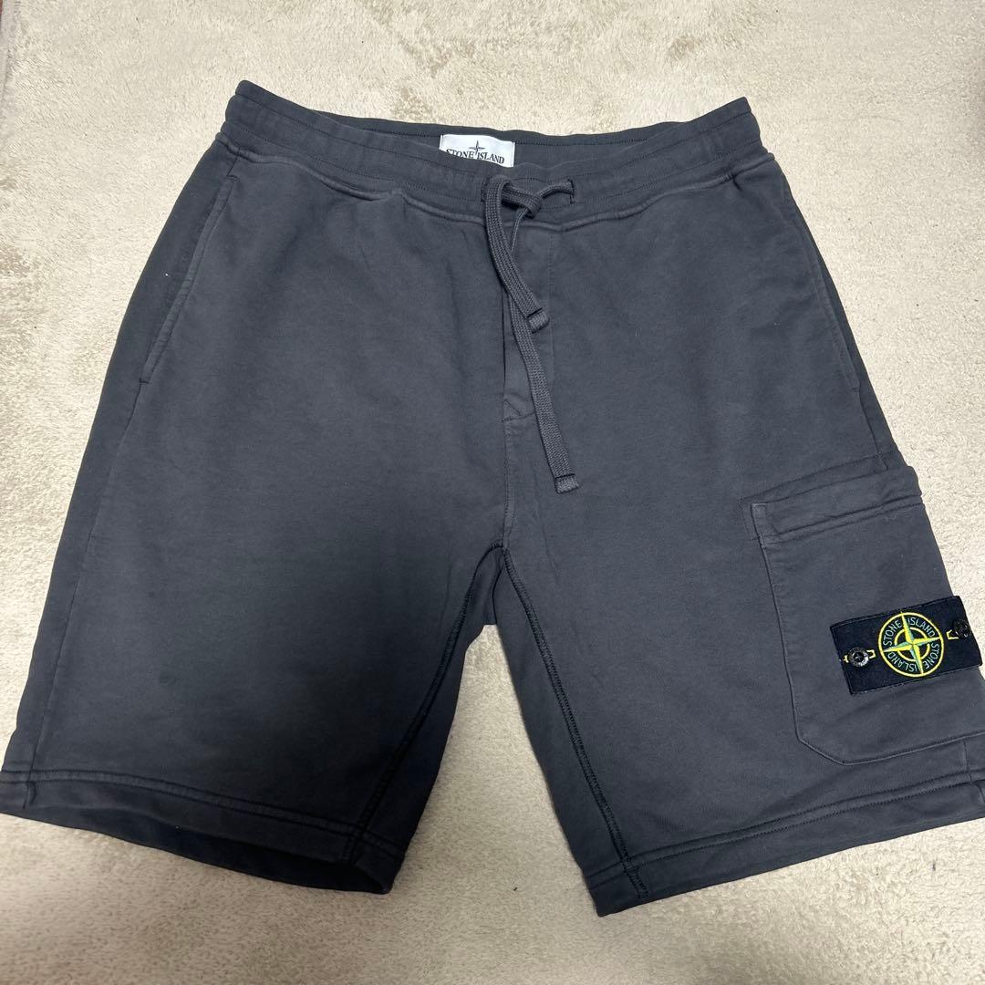 Stone  グレー ショートパンツ