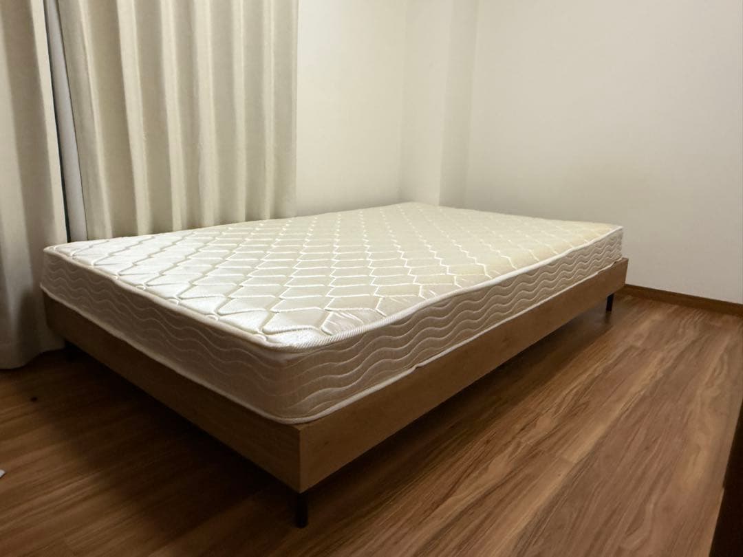 LOWYA セミダブル　ベッドフレーム　シャビーナチュラル