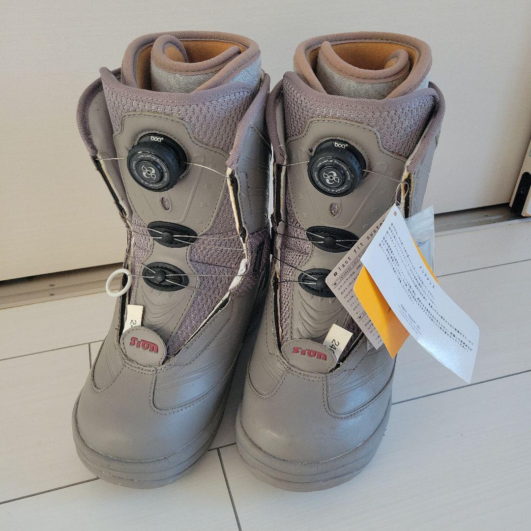 女性用スノーボードブーツ ２４cm