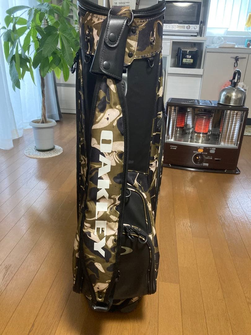 やぁちゃん　OAKLEY 迷彩柄 カモ柄　キャディバッグ