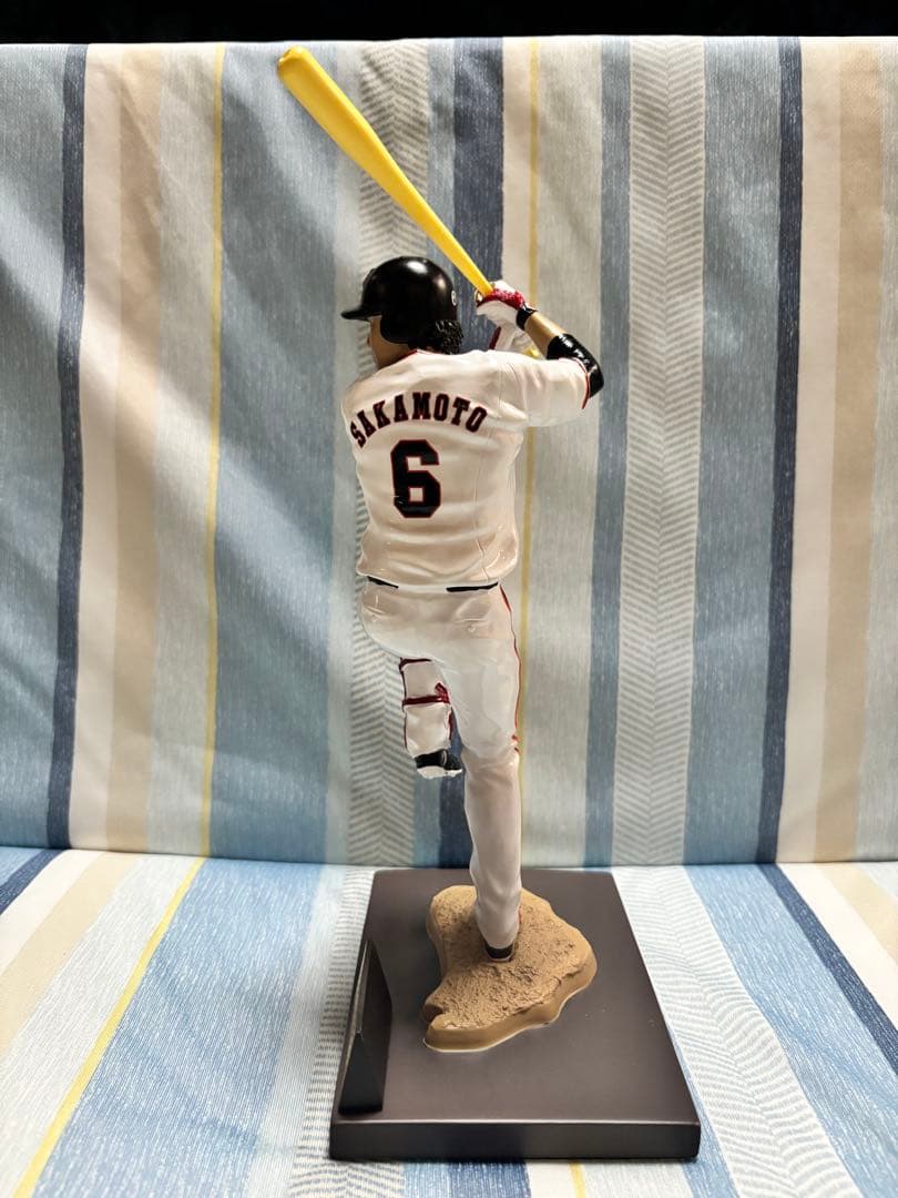 坂本勇人フィギュア　6 GIANTS 記念グッズ