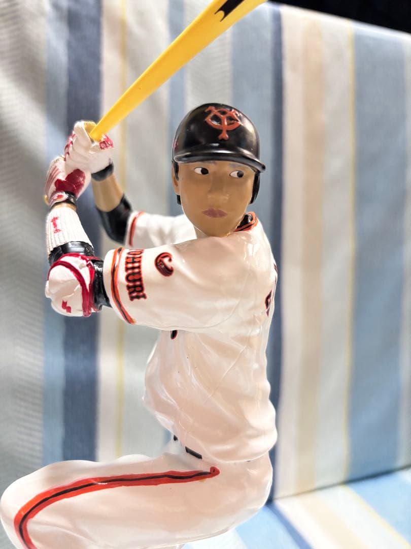 坂本勇人フィギュア　6 GIANTS 記念グッズ