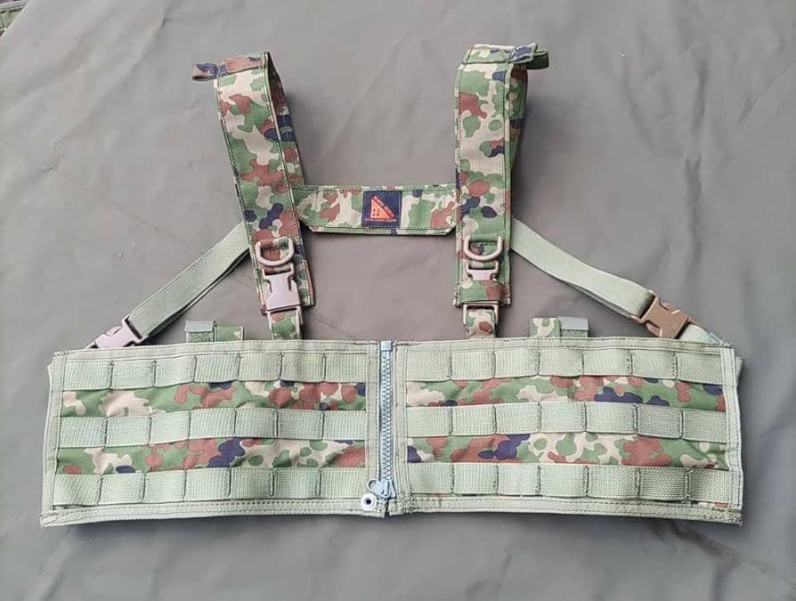 スタンダート　チエストリグ　(フロントジッパー）陸自迷彩　TANカラーバックル