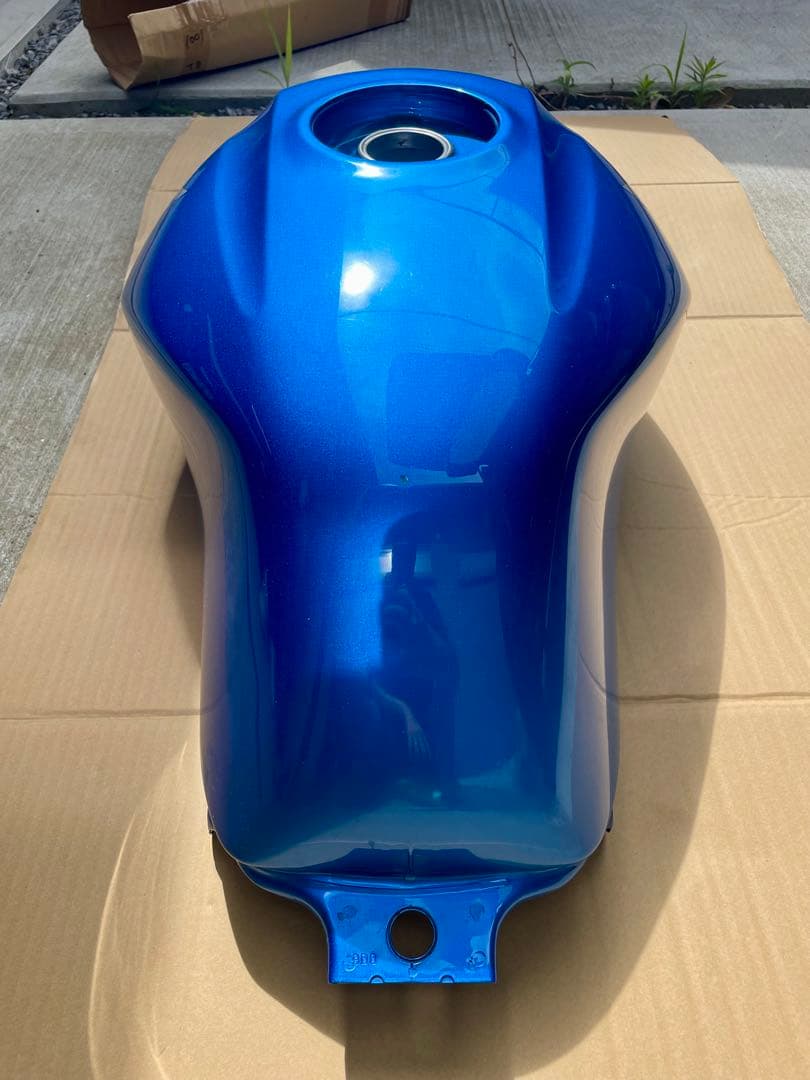 HONDA CB400SF NC42 純正タンク