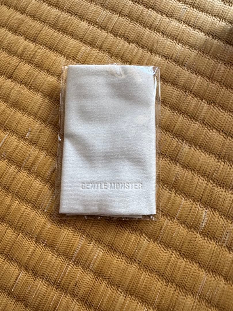 GENTLE MONSTER グレー サングラス ケース付き