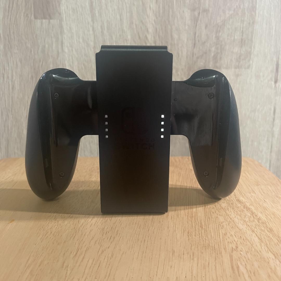 Nintendo Switch 本体 コントローラー・充電スタンド付き