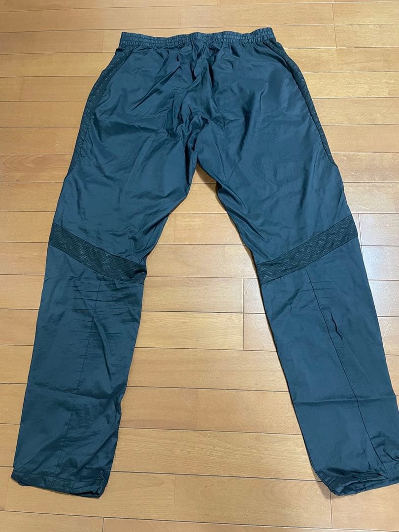 横浜Denaベイスターズ　宮崎選手パンツ