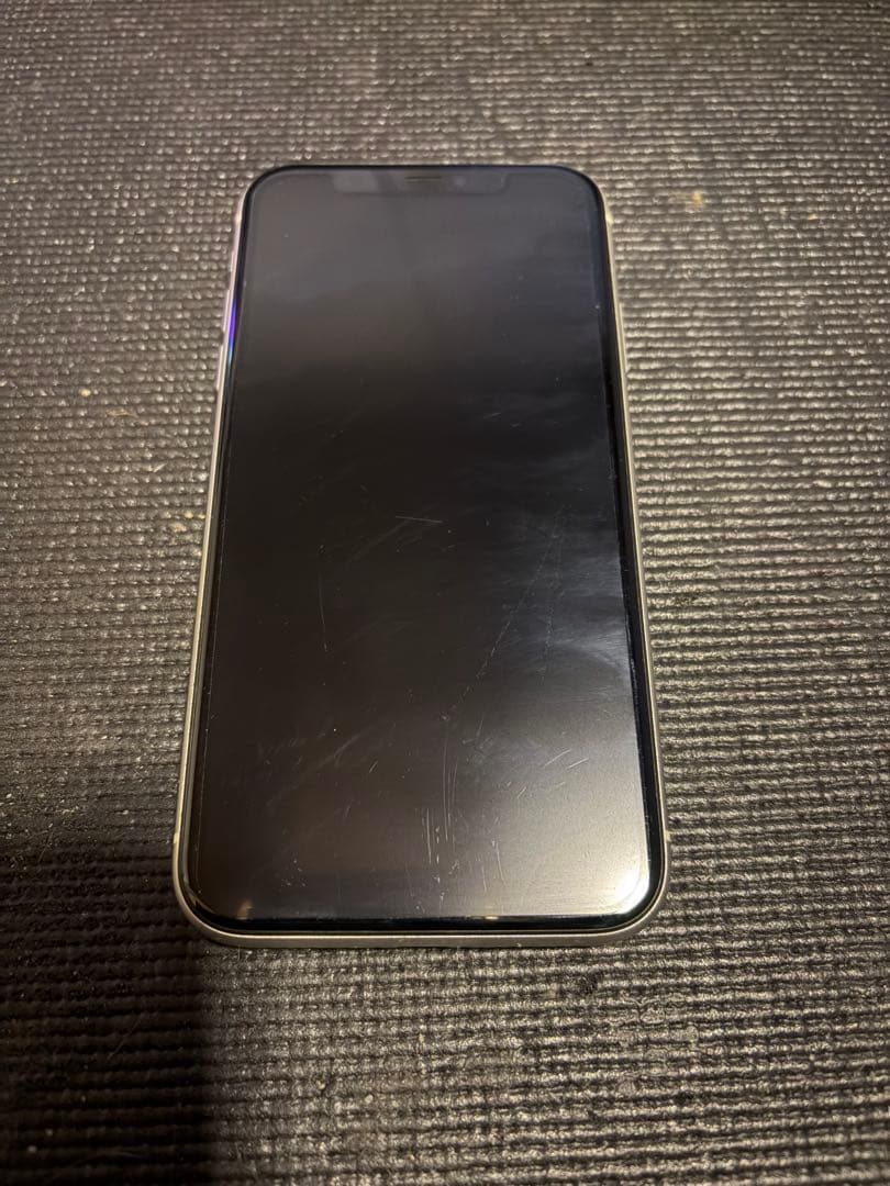 iPhone 11 ホワイト 128GB 本体