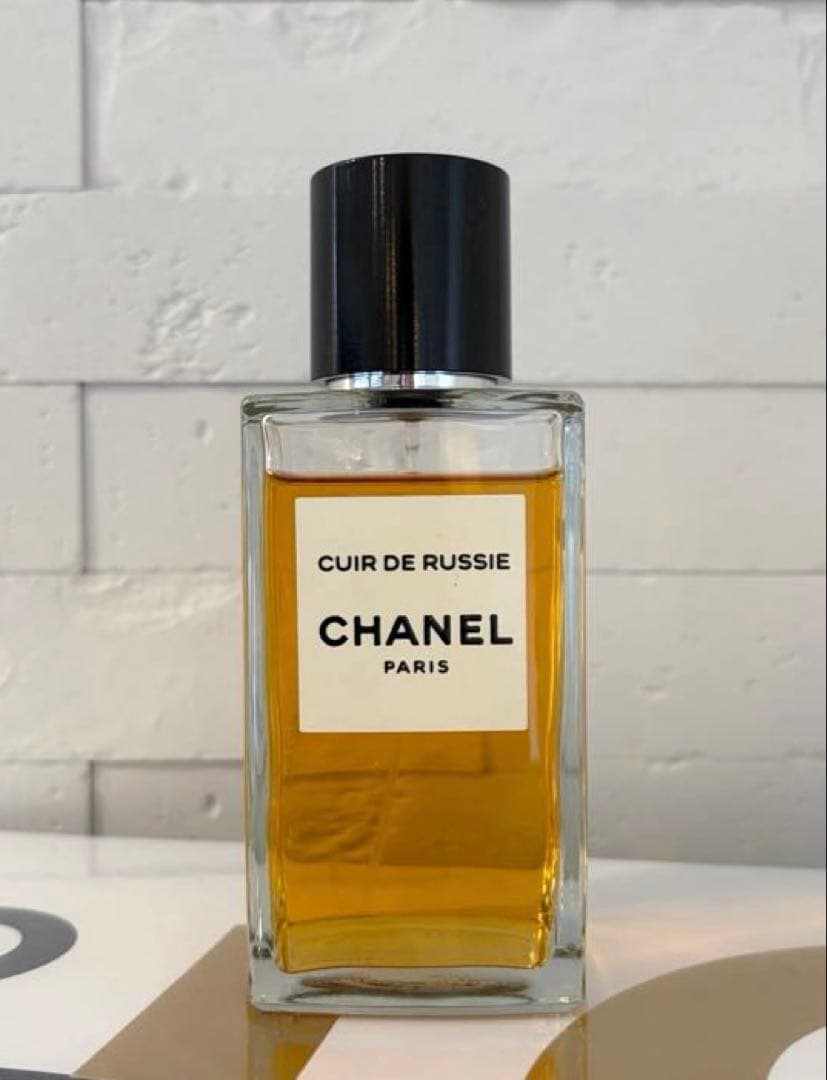 CHANEL シャネル レゼクスクルジフ オードトワレ キュイールドゥルシー