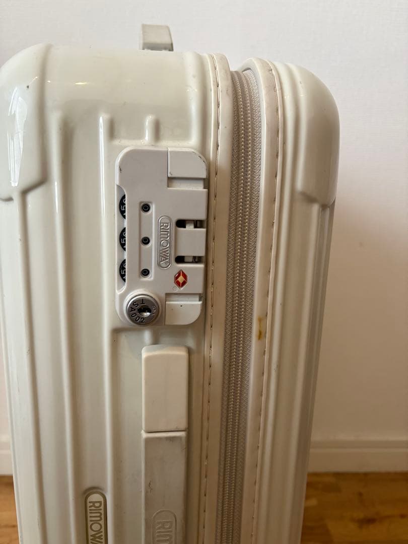 RIMOWA ユナイテッドアローズ 機内持ち込みサイズ