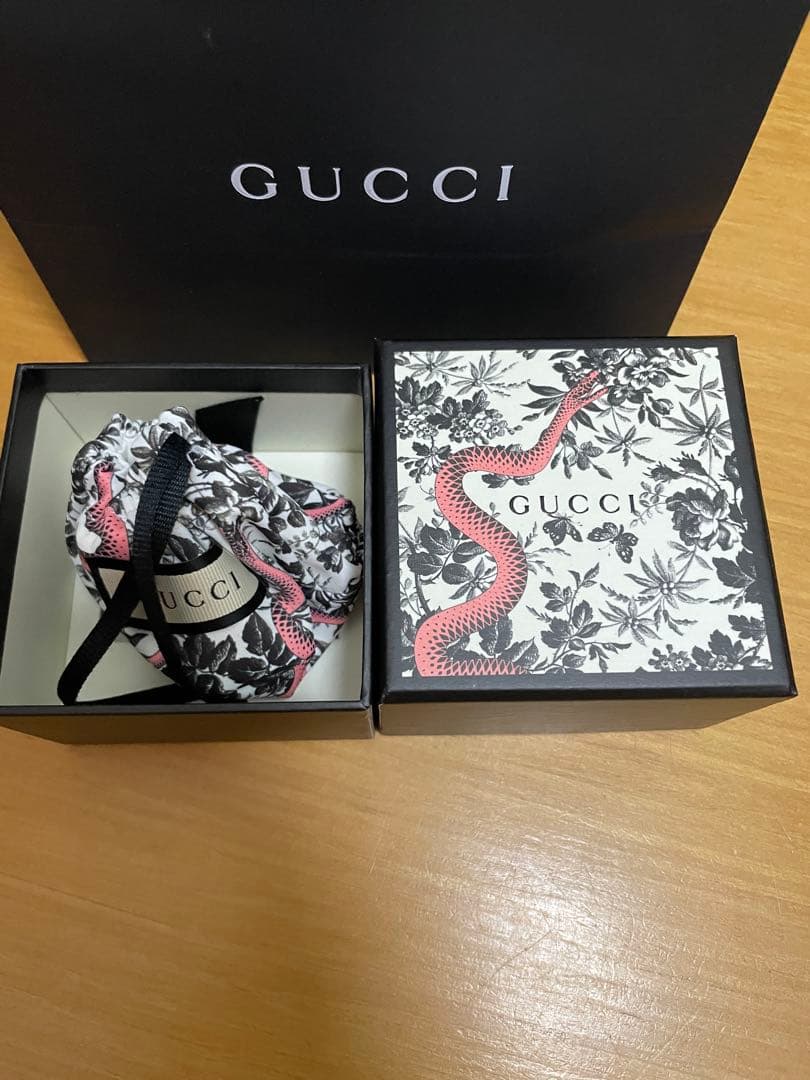 GUCCI シルバー 片耳用ピアス