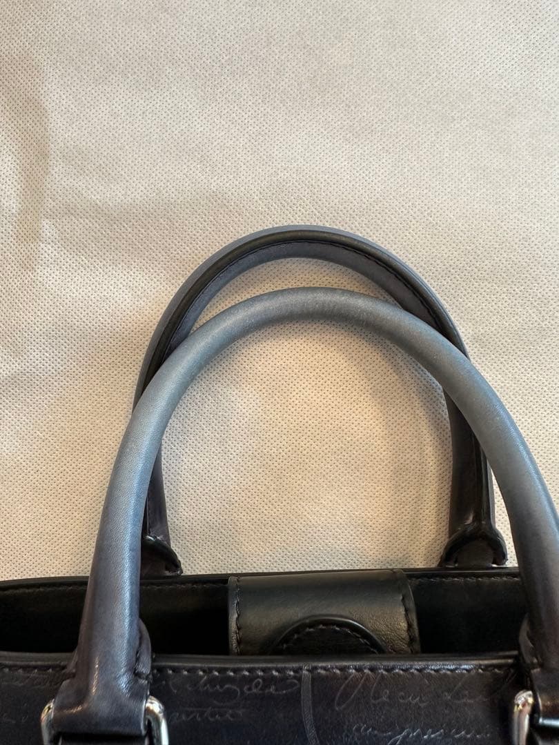 専用　BERLUTI トゥジュール ガリバー スクリットレザー メッセンジャー