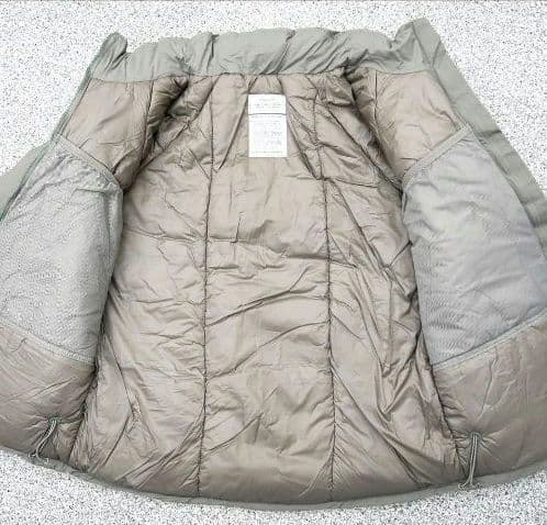 新品 S-S 米軍実物 ECWCS Gen III Level 7 ジャケット