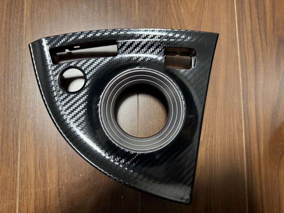 トヨタ　プリウス30 Gs内装パネル