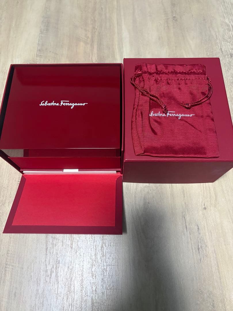 Salvatore Ferragamo サルヴァトーレ フェラガモ ガンチーニ