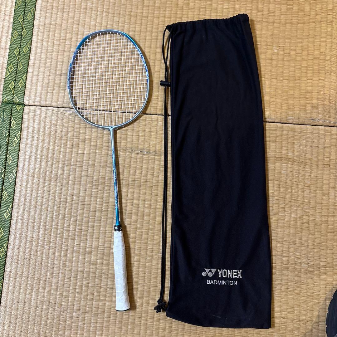 YONEX バドミントンラケット　ナノフレア300