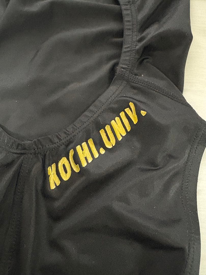 競泳水着　SPEEDO KOCHI.UNIV.刺繍付き