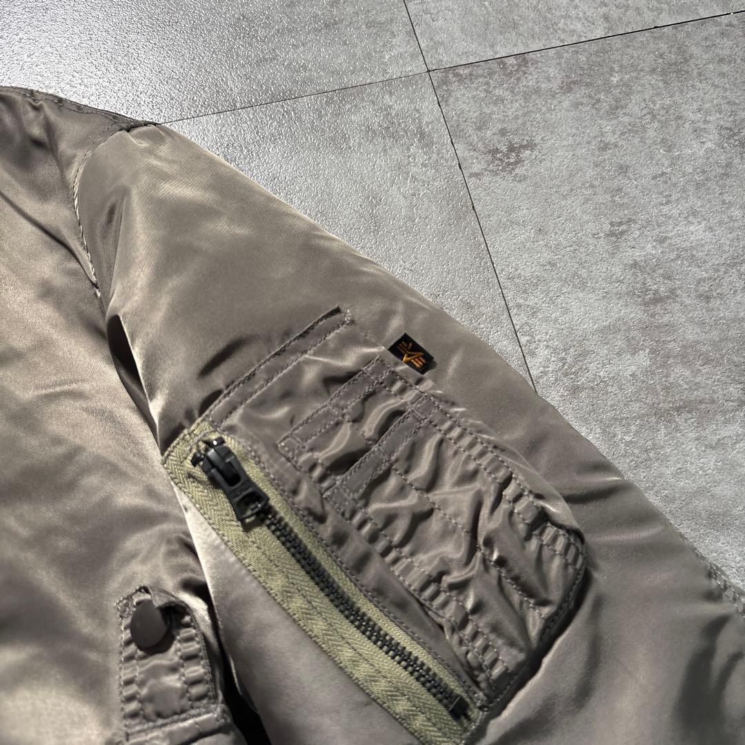 alpha MA-1 DOBBS MODEL FADED 50s復刻　レアモデル