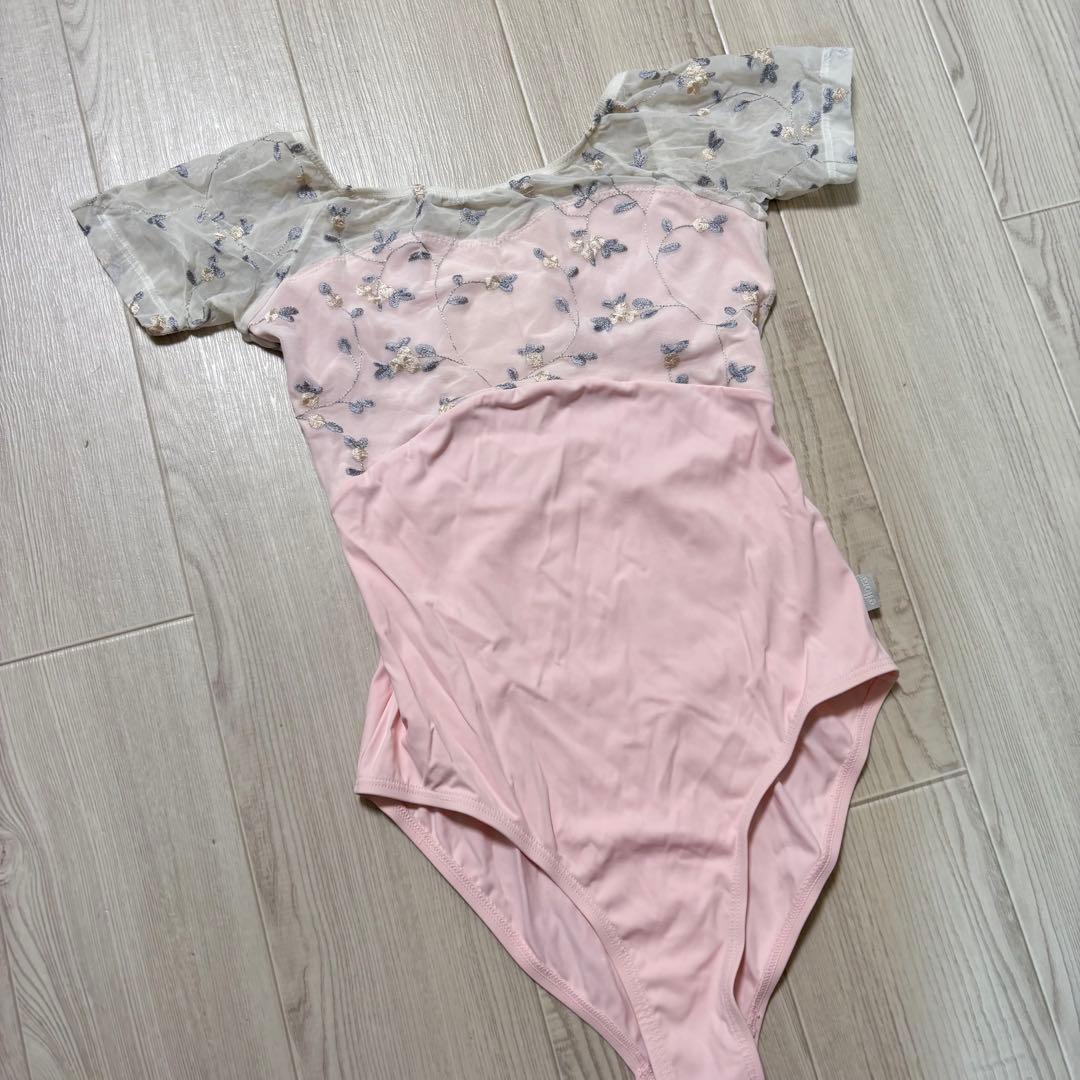 eflora 新品　バレエ　レオタード イーフローラ　ピンク　刺繍　花柄　M