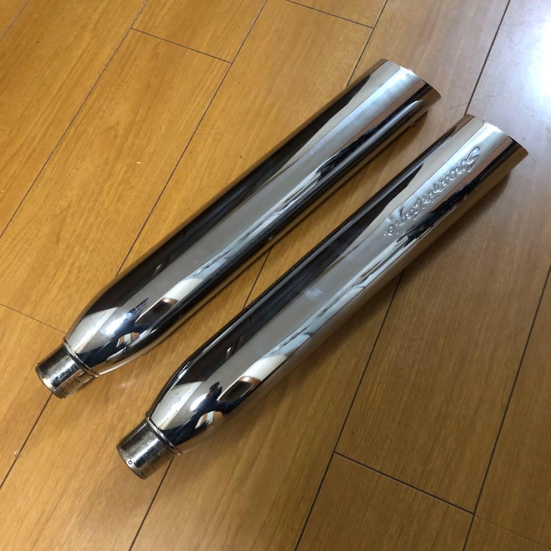 ハーレー　ソフテイル　マフラー