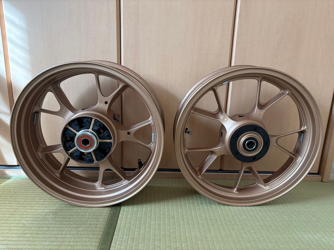ZRX1200DAEG 2016年式ファイナル純正ホイール