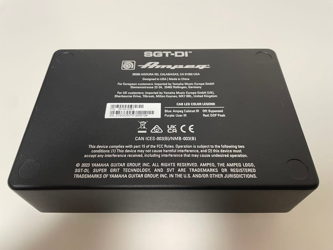 ベース Ampeg SGT-DI