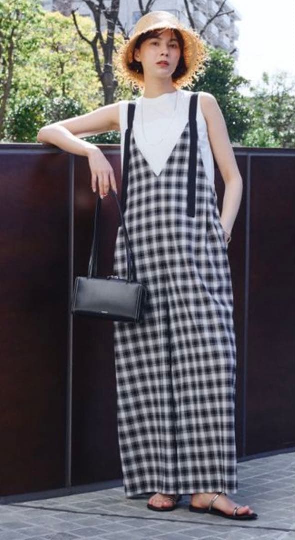 BABYLONE バイカラーキャミオールインワン