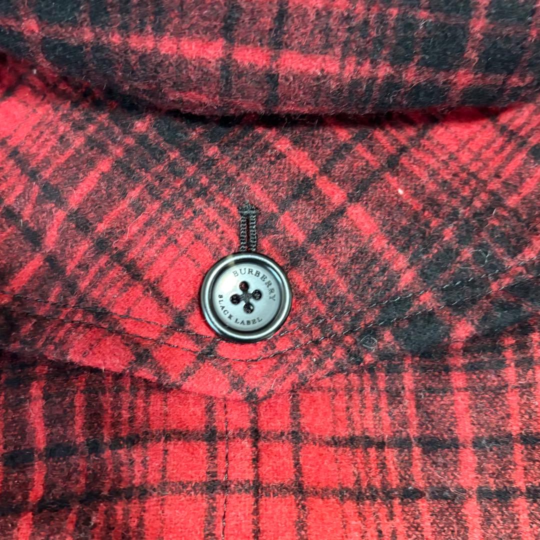 バーバリー ブラックレーベル ダッフルコート フード チェック柄 赤 Ｌサイズ