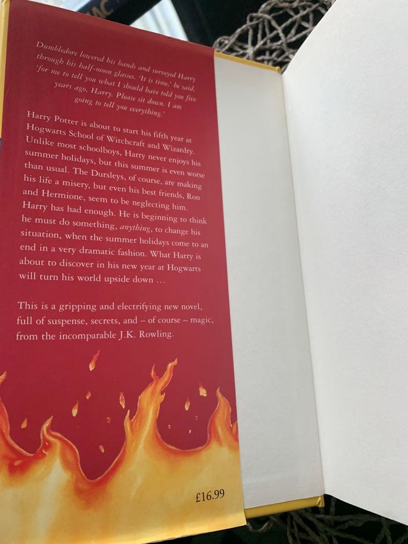 初版Harry potter FIRST EDITION HARDCOVER