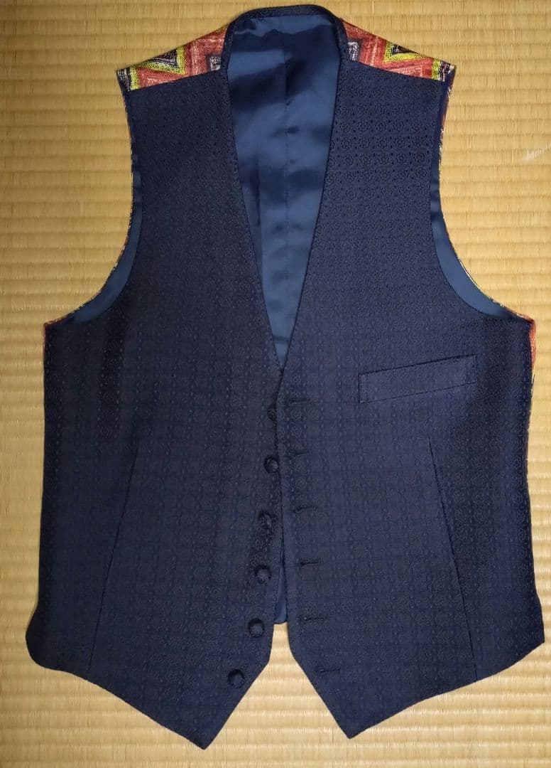 【極美品】イタリア製生地　オーダースーツ