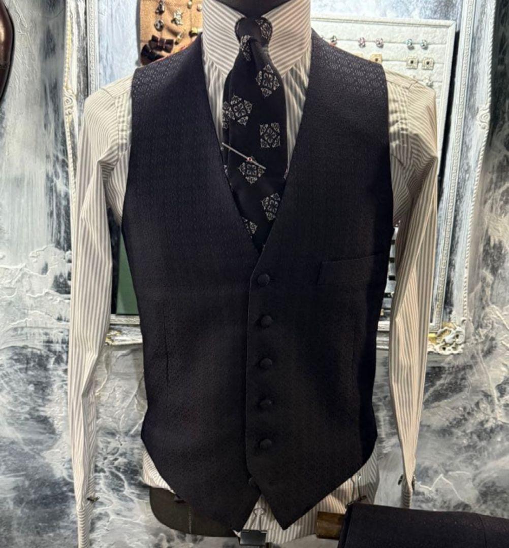 【極美品】イタリア製生地　オーダースーツ