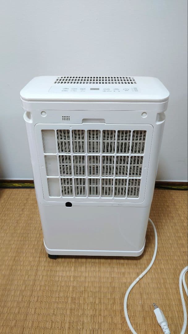 タンスのゲン コンプレッサー式 除湿器 JO04 2023年製