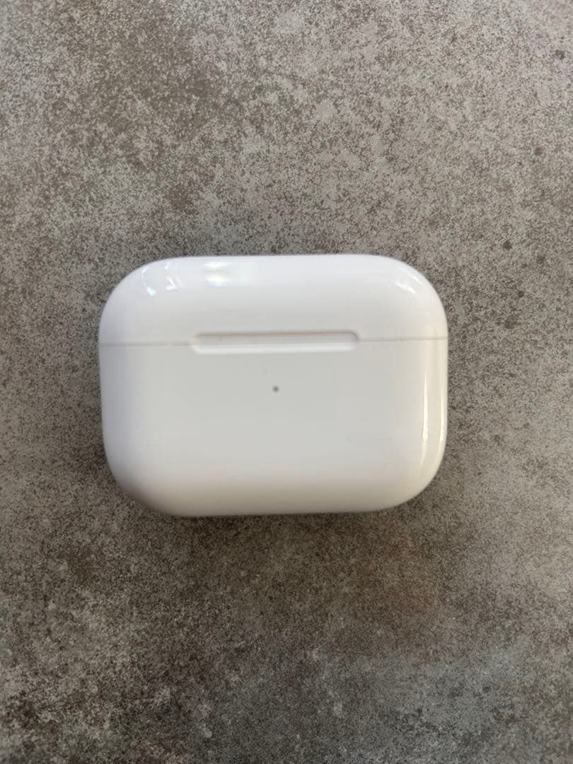 三*途様 AirPods Pro 3本体と充電ケース