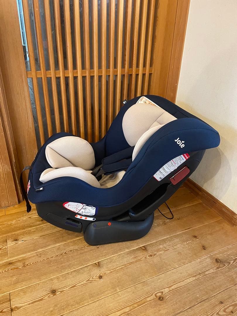 美品　Joie Tilt チルト　チャイルドシート ネイビー