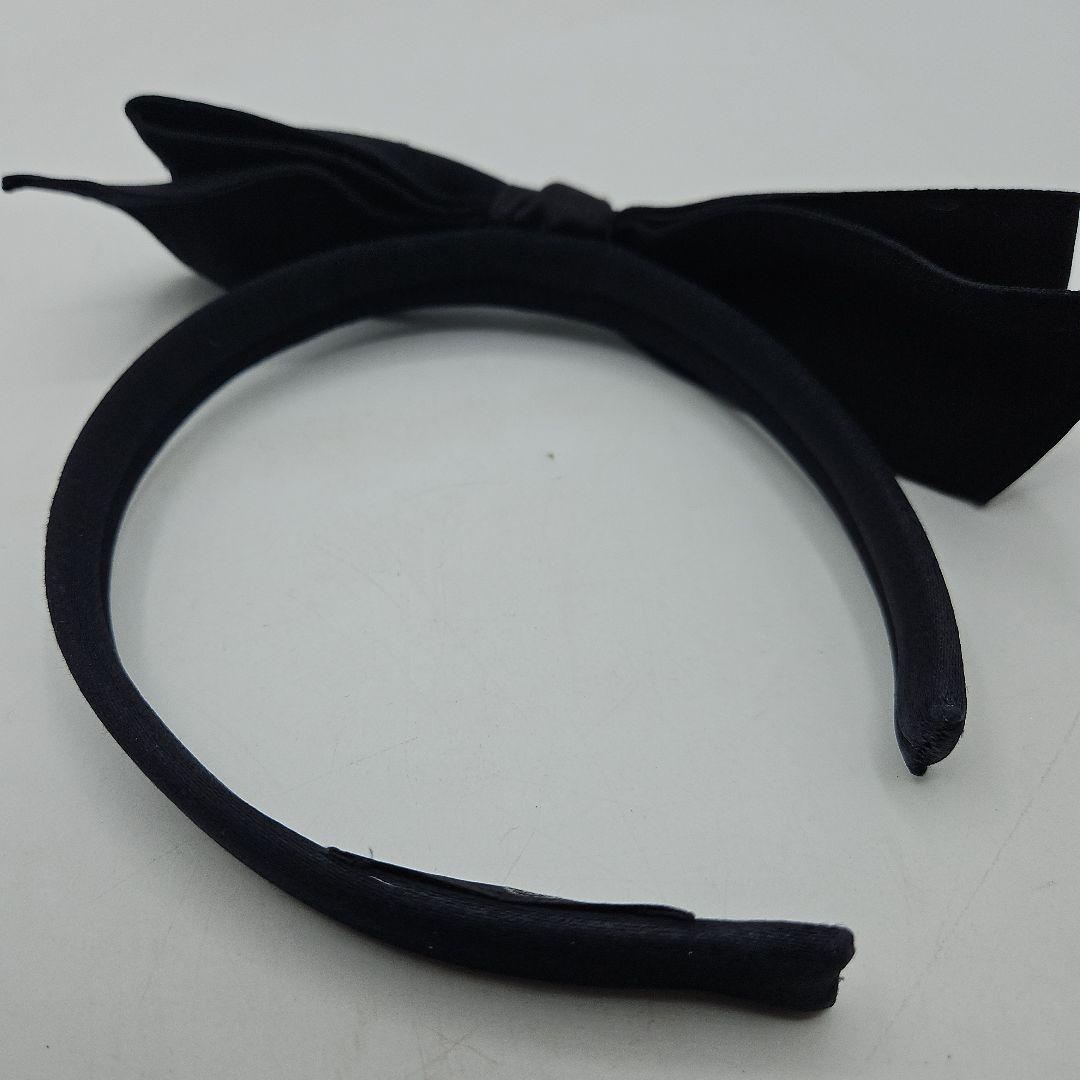 シャネル　CHANEL ブラックカチューシャ　リボン　サテン　リボンヘアバンド
