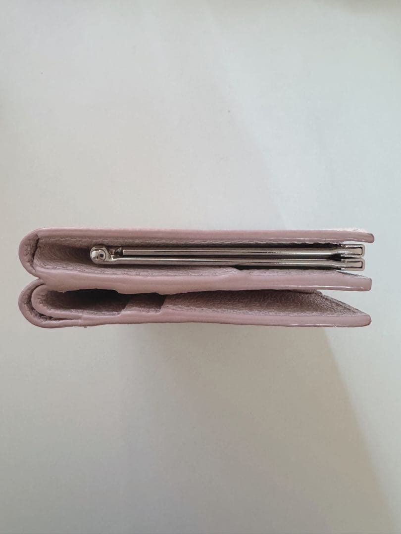 ヴィヴィアンウエストウッド 口金二つ折り ミニ財布