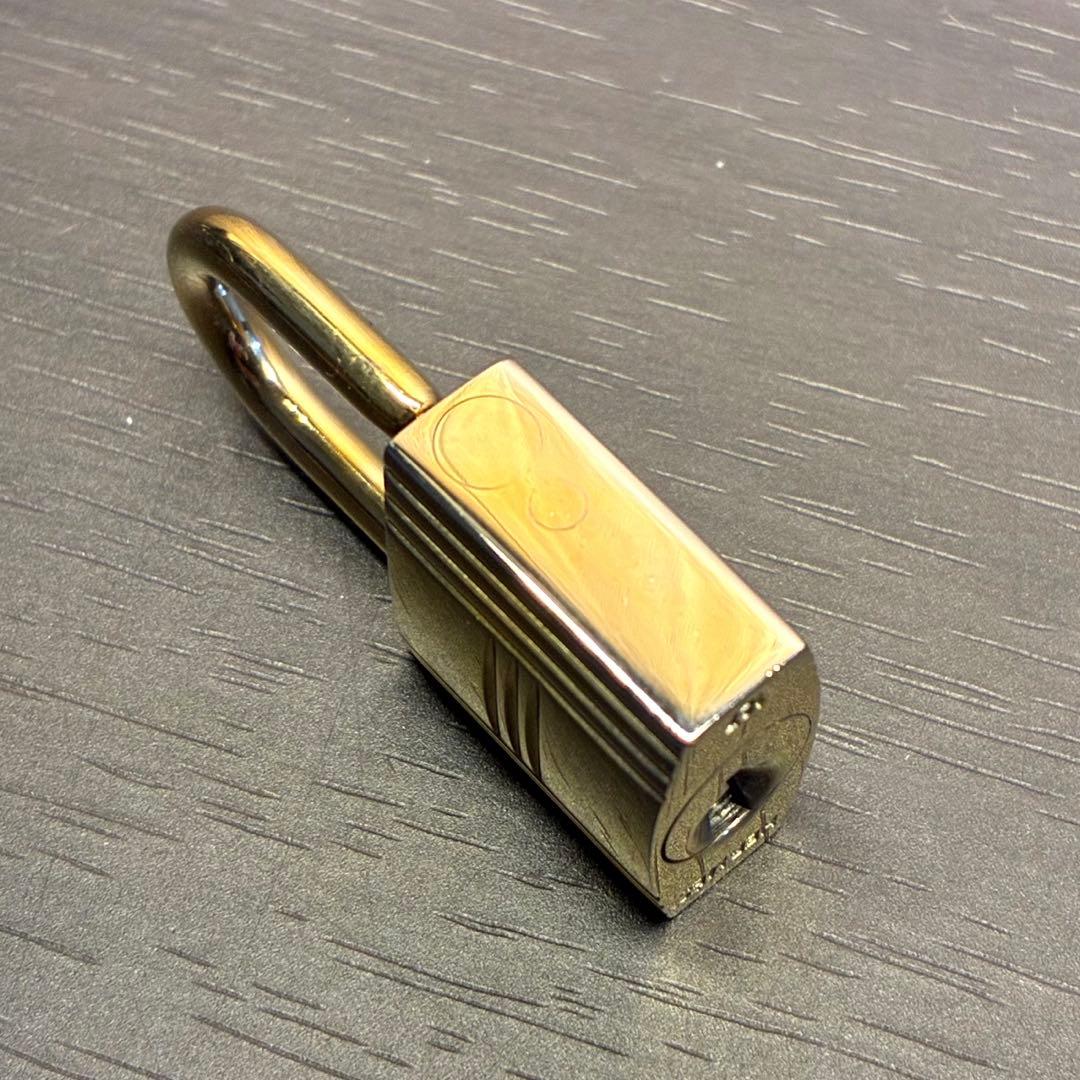 HERMESエルメス カデナ 127番 ゴールド 24Kメッキ 鍵付き 南京錠
