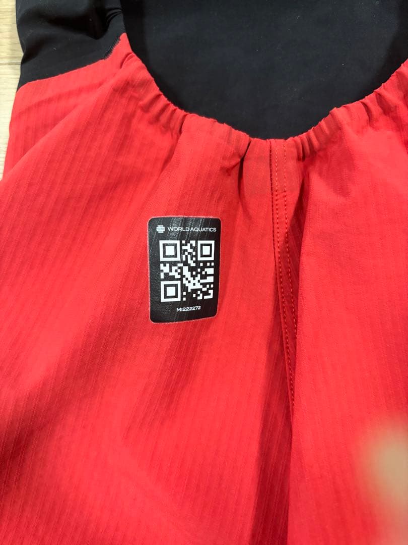 ミズノ 競泳水着　高速水着 レディース GX SONIC6 CR （Mサイズ）