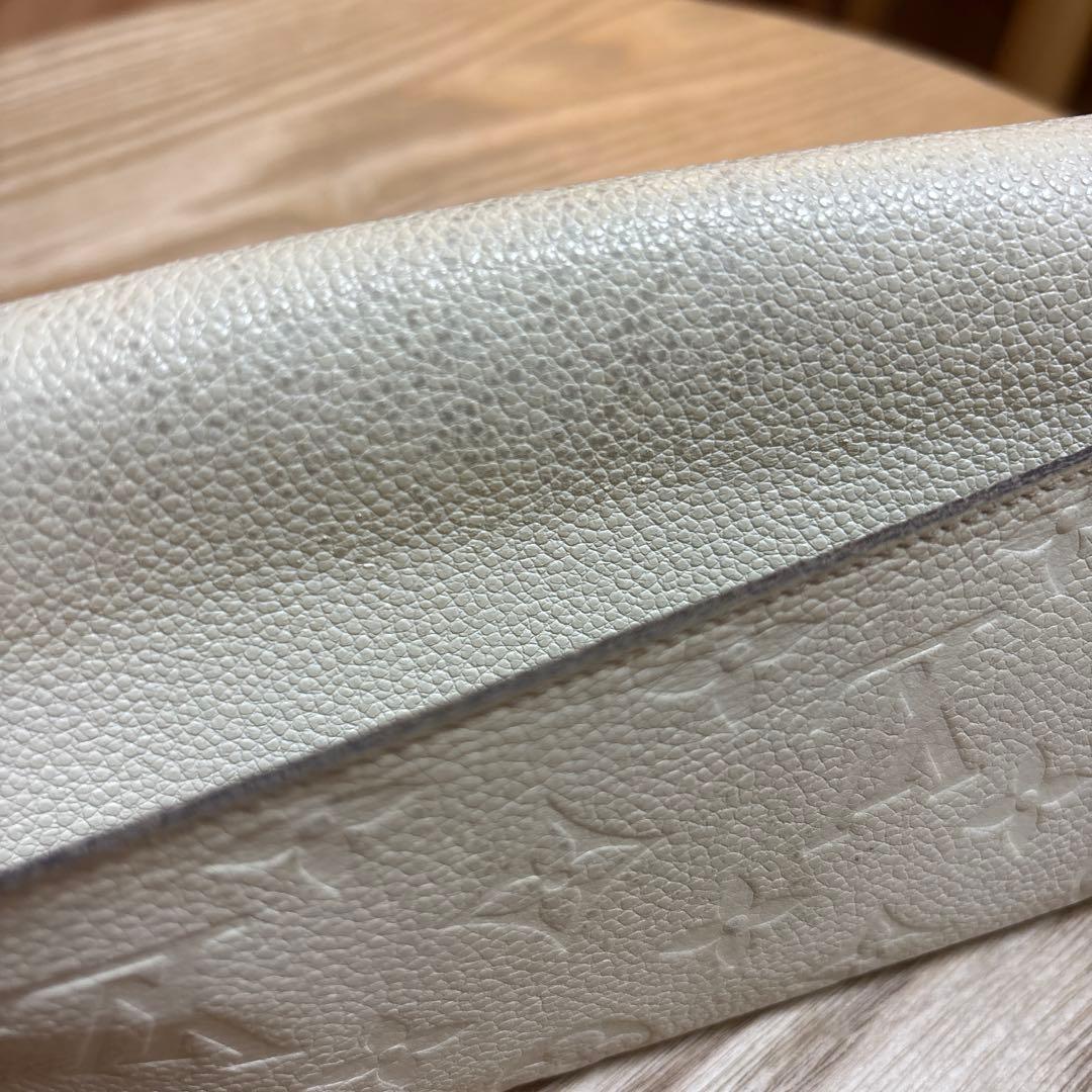 Louis Vuitton ホワイト 長財布