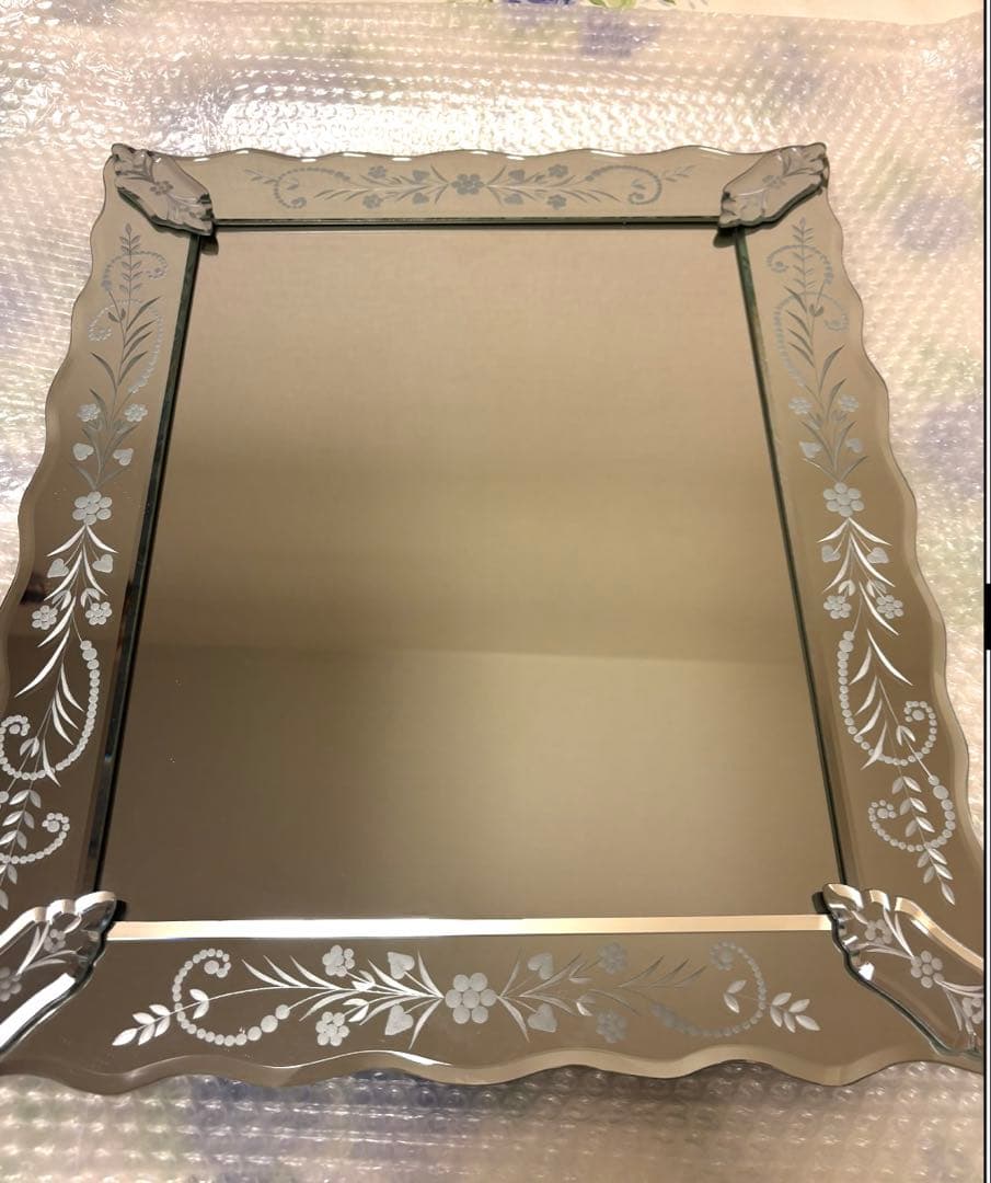 ローラアシュレイ♡壁掛けミラー　鏡　美品