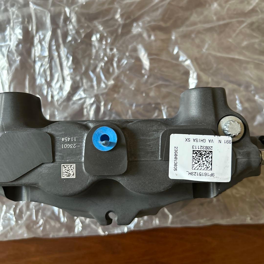 週末最終値下げ　純正　Porsche Brembo ブレーキキャリパー 黒