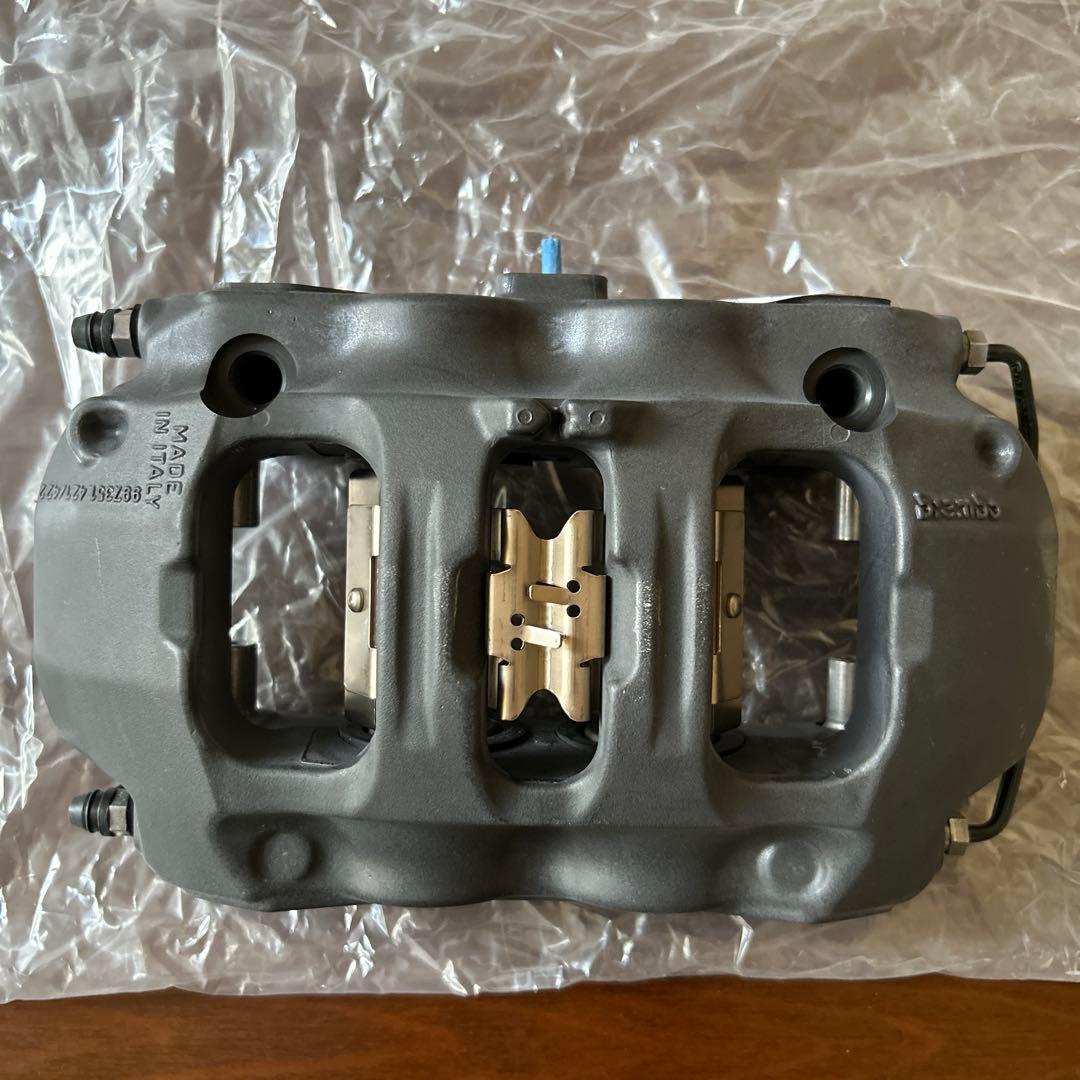 週末最終値下げ　純正　Porsche Brembo ブレーキキャリパー 黒