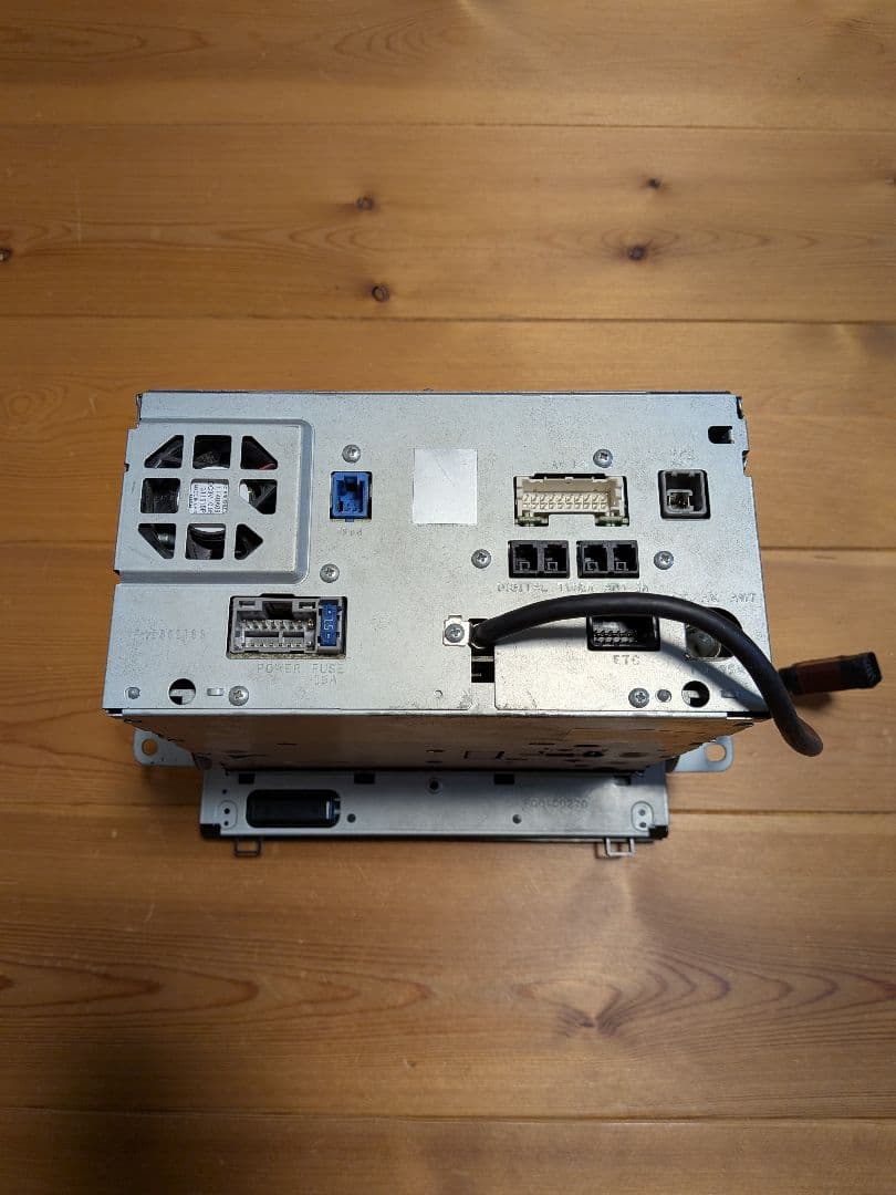 ダイハツ純正オプションナビ　NSZN−W64DB　タント　LA600S