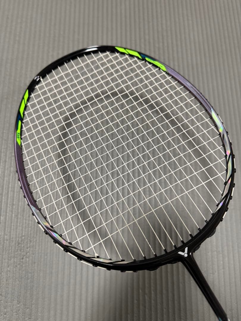 ラケット AURA SPEED 90S