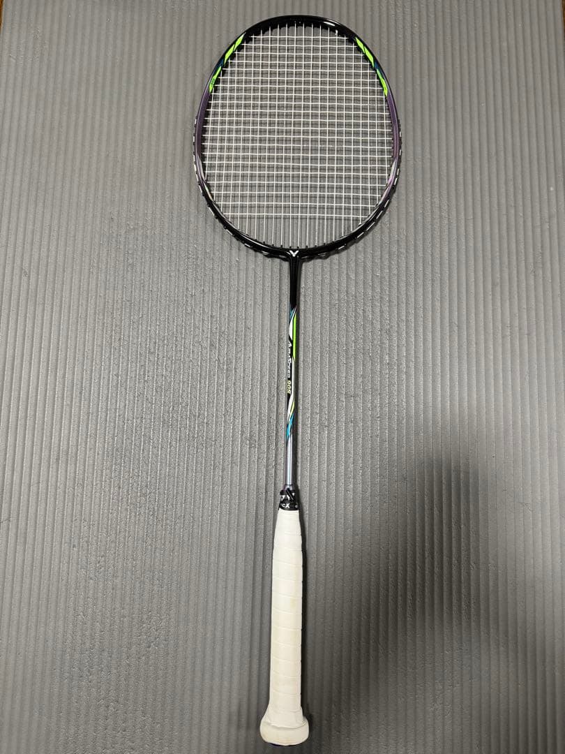 ラケット AURA SPEED 90S