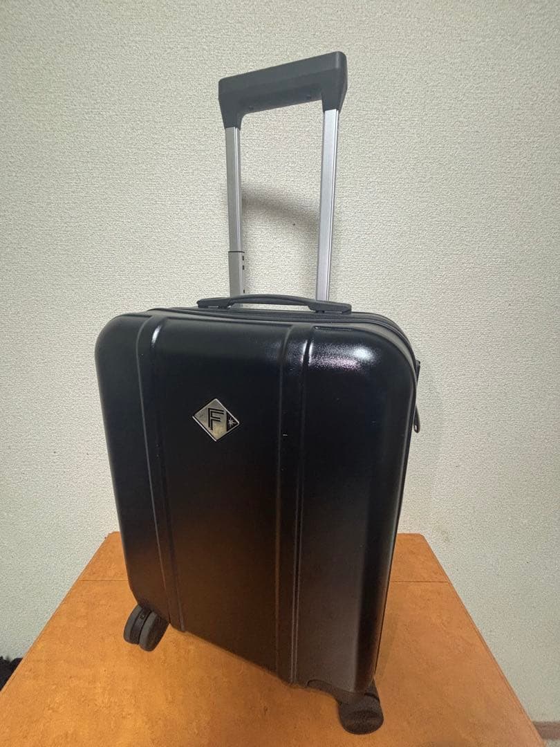 ユウキ商品【非売品】FIGHTERS キャリーケース